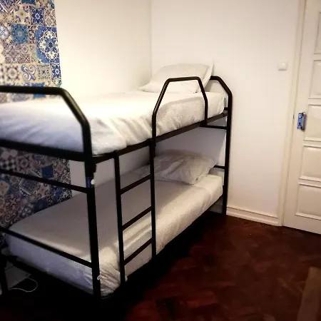 Football Hostel *